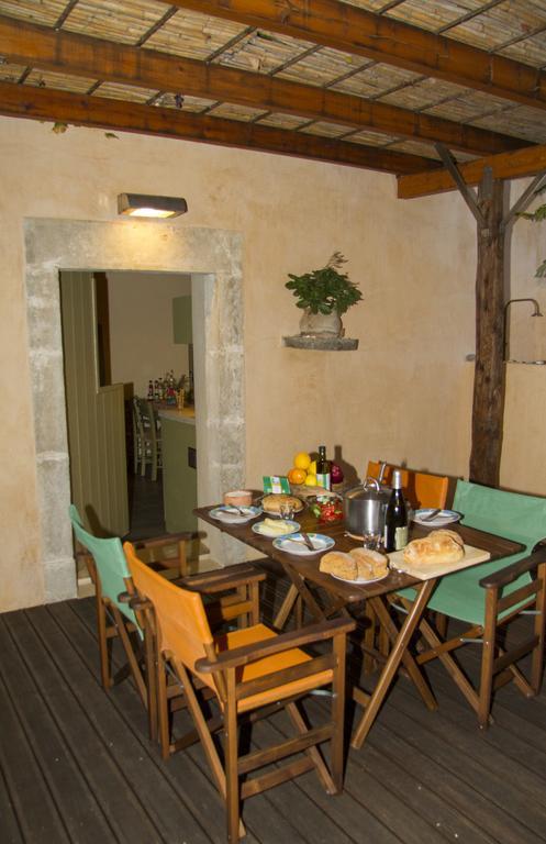 Agapi Holiday House Sivas Exterior photo